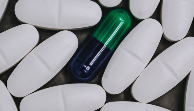 മരുന്നുകൾ കൊണ്ടുപോകുന്നതിനും വരുന്നതിനും പുതിയ ചട്ടങ്ങൾ; പ്രഖ്യാപിച്ച് സൗദി