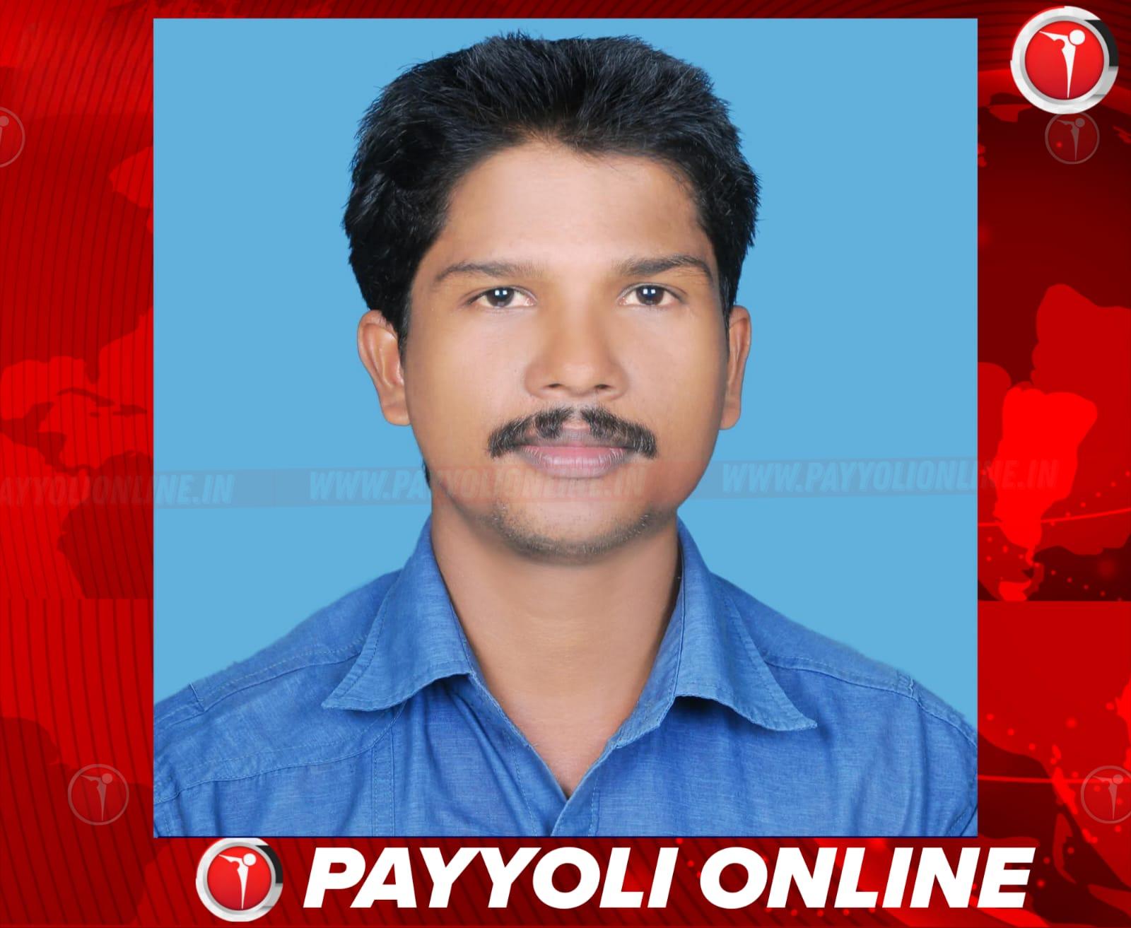 പയ്യോളിയിൽ ബൈക്ക് പോസ്റ്റിലിടിച്ച് മണിയൂർ സ്വദേശി മരിച്ചു; ഭാര്യയ്ക്കും മകനും ഗുരുതര പരിക്ക്